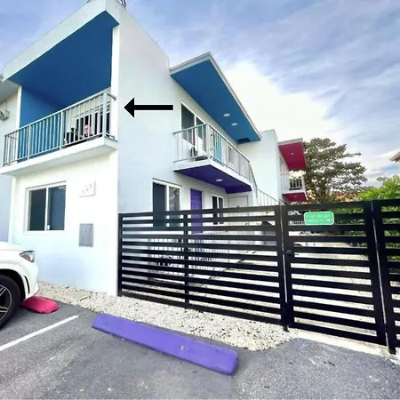 Newly Remodeled Full Apartment Miami Exterior photo